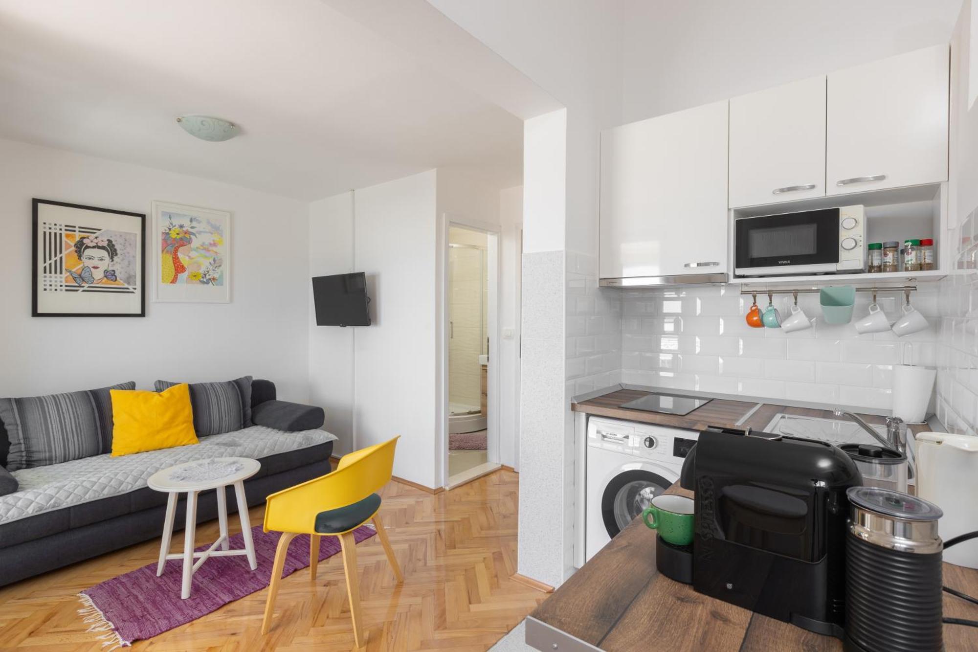Miandmi Apartments Макарска Экстерьер фото